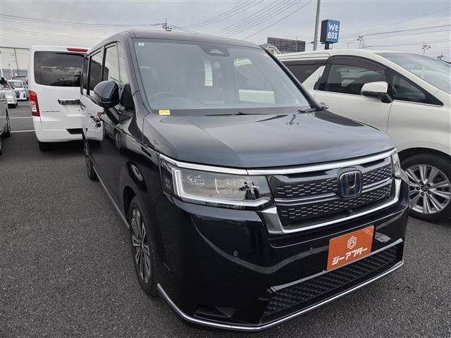 ステップワゴン 2.0 e:HEV スパーダ プレミアムライン 禁煙車 純正9インチナビ バッ...