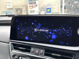 【12.3インチワイドナビ】高級感とインパクトのある大型ワイドナビを装備。各種オーディオ操作はもちろん、横長ワイド画面でのマップ2分割表示など、利便性も高いナビです♪
