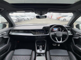 S3スポーツバック 2.0 4WD 4WD 本革シート