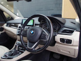 ◆LIBERALAは、輸入車選びの新たなスタイルを提案するインポート・セレクト・ブランドです。オーナー様となる方がクルマから直接感じる感性を第一にした、最良の一台との出会いをコーディネートいたします。