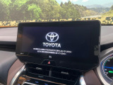 【12.3インチワイドナビ】高級感とインパクトのある大型ワイドナビを装備。各種オーディオ操作はもちろん、横長ワイド画面でのマップ2分割表示など、利便性も高いナビです♪