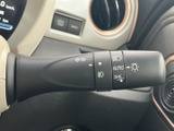 ウインカーレバーは、手の届きやすい位置に配置されています。快適な操作で、安全な車線変更をサポートします。