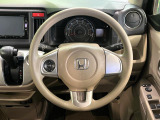 【ステアリングスイッチ】運転中、前方から目線をそらすことなく、オーディオ等の操作が可能な便利機能!安心&快適なドライブを演出してくれます♪
