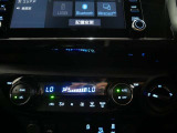「オートエアコン」が付いています。1年中快適な室内を提供!車内温度を設定すると、風量を自動で調節してくれます。