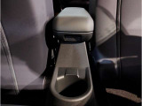 ご納車前には法定12ヶ月点検に加え、100項目にも上るポイントを徹底的にチェックするBMW基準の納車前点検も行います。ご安心して『 駆け抜ける歓び 』をお愉しみ下さい!