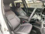 運転席、助手席まわりです。実際お座りいただくのが、分かりやすいと思います。お気軽にご来店ください!