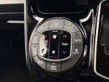 オートエアコンは温度を設定するだけで、自動で風量などを設定してくれます。運転しながら操作も必要ないので、安全性も向上します。