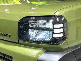 【ダブルファンクションターンランプ付きLEDヘッドライト】人気上昇中のダブルファンクションターンランプを装備!ウィンカーとデイライト&車幅灯を兼用し、特別感のあるエクステリアを演出します。