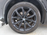 BMWならではの卓越した走りを支えるホイールと足回りです!