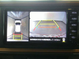 バックモニター付き。 車両後方の映像が画面に表示されるので、車庫入れが苦手な人も安心です。ただし、目視確認もお忘れなくお願いいたします。