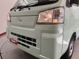 ダイハツディーラーでは「ダイハツ認定U-CAR」という基準を設け、車選びに詳しくないお客様でも「安心して選べる」をご提供しています。