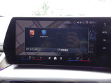 ナビゲーションはもちろん、車両の各種設定やオーディオ、スマートフォンとの接続など、さまざまな機能をこちらから操作していただけます。