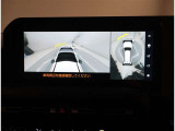パノラミックビューモニター 車両上空より写したような画像をモニターに表示☆車庫入れや、幅寄せなどに大変便利な機能です。