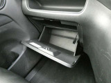 小物などを便利な収納スペースがたくさん用意されています。