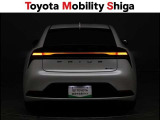 リヤのコンビネーションランプは後続車からも確認しやすいデザインです。