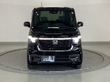 デイタイムランニングランプ付フルLEDヘッドライトは、Honda初となるダイレクトプロジェクション式を採用です!