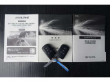 メンテナンスノート、取扱説明書付いています!おクルマの情報が、ギュッと凝縮★ 今までの整備記録が記載されている、大事な物です★