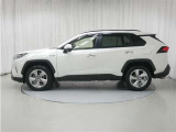 RAV4 2.5 ハイブリッド G E-Four 4WD 