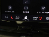 Google搭載によりさまざまな機能をハンズフリー操作できます。フロントにはシートヒーター&シートエアコン、ステアリングホイールヒーターを装備!北欧スウェーデン発祥のブランドならではのオプションです。