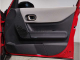 当社BMW認定中古車は全車保証付きでございます。また保証料金や整備費用はお見積書内の諸費用・税金に追加計上する事はございません。認定中古車保証付きのお支払総額でお見積りご依頼の上、他店とお比べください
