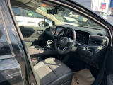 運転席まわりは、使用感も少なく良好な状態です。