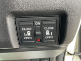 スライドドアは両側電動になります♪開閉の操作は運転席から出来ます!