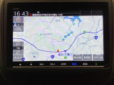 ナビゲーションはフルセグTV、インターナビ対応のGathers純正メモリーナビを搭載しています。Bluetoothオーディオ機能がありますので、スマートフォンなどの音楽も再生できます。