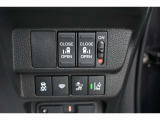 スライドドアの開閉も 運転席から