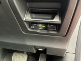 ETC車載器が付いています!再セットアップをしてお納めいたしますので、ご納車後すぐにお手持ちのETCカードでご使用頂けます。ETC利用してお得なドライブをお楽しみください!