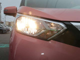 納車前に法定点検・消耗部品交換などの整備を実施します。費用は支払い総額の中にふくまれています。