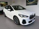 【展示場について】九州エリア最大級の展示場常時30台以上のBMWを展示しております。入庫する予定車両やNET掲載が間に合っていない車両も御座いますので是非一度お問い合わせ下さい。