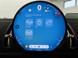 円形有機ELディスプレイは、スマートフォンのように簡単に操作できます