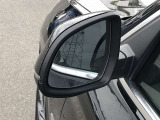 車両の詳細、ご質問につきましては、営業スタッフまでお気軽にご連絡下さいませ。遠方のお客様には実車の詳細動画送信も承ります。お問合せをお待ち致しております。