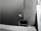 ◆ISOFIX◆シートベルトいらずでチャイルドシートと固定金具を連結するだけでがっちり固定できます。
