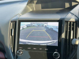 後方確認に便利なバックカメラ装備!!狭い駐車場や後方が確認しづらい場所に駐車するときや、車を切り返す時に安心の装備です!!