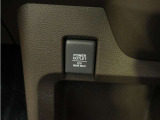 ◆12V電源ソケット◆スマートフォンの充電等にも便利な電源ソケット!使いやすい場所に装備されています。