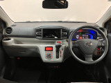 インパネ全体!!視界も良好で運転し易い♪小回りが利くから、運転が苦手でも狭い路地や駐車場でも運転しやすいですよ◎