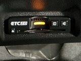 【ETC車載器】もはや必須アイテムのETCを搭載!高速道路のご利用時にとても便利!わずらわしい料金所での現金支払いが不要となりスムーズに通過できます♪