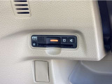 【ETC】ETC専用レーンも増えてきました。高速道路をご利用になる方は必須アイテムです。