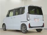 当社では、お客様に安心してお車をお選びいただくため、ご購入前に現車のご確認をお願いしております。