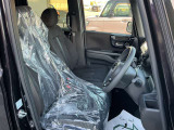 ◆運転席側からの写真です◆ 新車・中古車、車検・点検・整備、保険などお客様のカーライフをトータルサポート