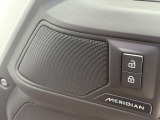 MERIDIANは英国のプレミアムオーディオブランドです。重低音から高音域までしっかりと再現でき、コンサートのような臨場感溢れる音響空間を実現します。どうぞ店頭にてご体感ください。