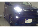 話題のLEDヘッドランプが採用されております! 省電力で長寿命、しかもとても明るく熱くなりにくい性質を持ったライトになります。虫も寄ってきにくい性質も持っております。