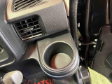 お車の情報が載ったカルテをお渡ししております。