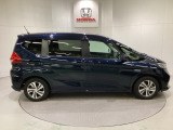 購入後も自社指定整備工場完備でお客様の愛車をしっかりサポート致します!御納車時には安全かつ安心してお乗り頂けるようホンダ専門知識を持つ整備スタッフが点検・整備・装備も説明をしてお渡ししております。