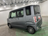 家族使いに嬉しい&ldquo;両側電動スライドドア&rdquo;。狭い駐車場でも安心して乗り降りできます