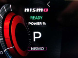 ドライブモード「NISMO」モード。