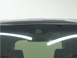 ◆Honda SENSING◆ カメラ等装置で精度の高い検知能力を発揮、安全運転を支援します。ステアリング上のコントローラーに注目!