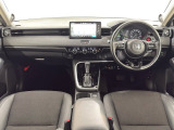 いつでも気持ちよく運転できて、使い勝手のいい収納や体をケアするシート、細部にまでこだわったインテリア♪