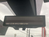 スマートルームミラー付ですのでお荷物が乗っていても後方確認が出来ます。